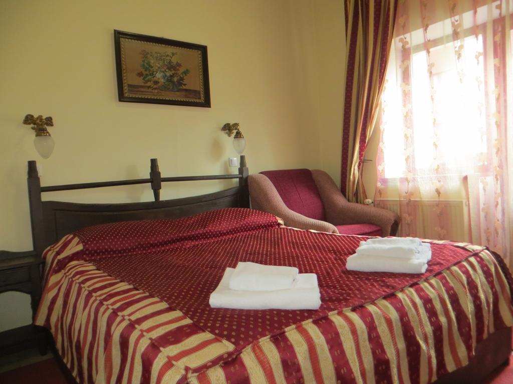 Hotel 100 Metriv Vid Vytyagu Bukovel Camera foto