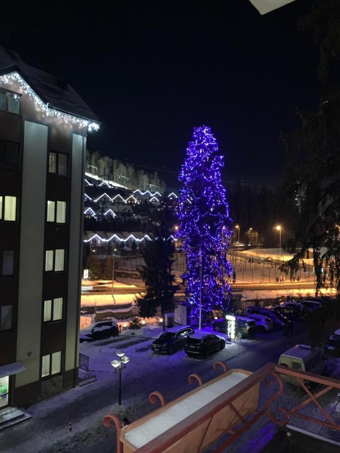 Hotel 100 Metriv Vid Vytyagu Bukovel Esterno foto