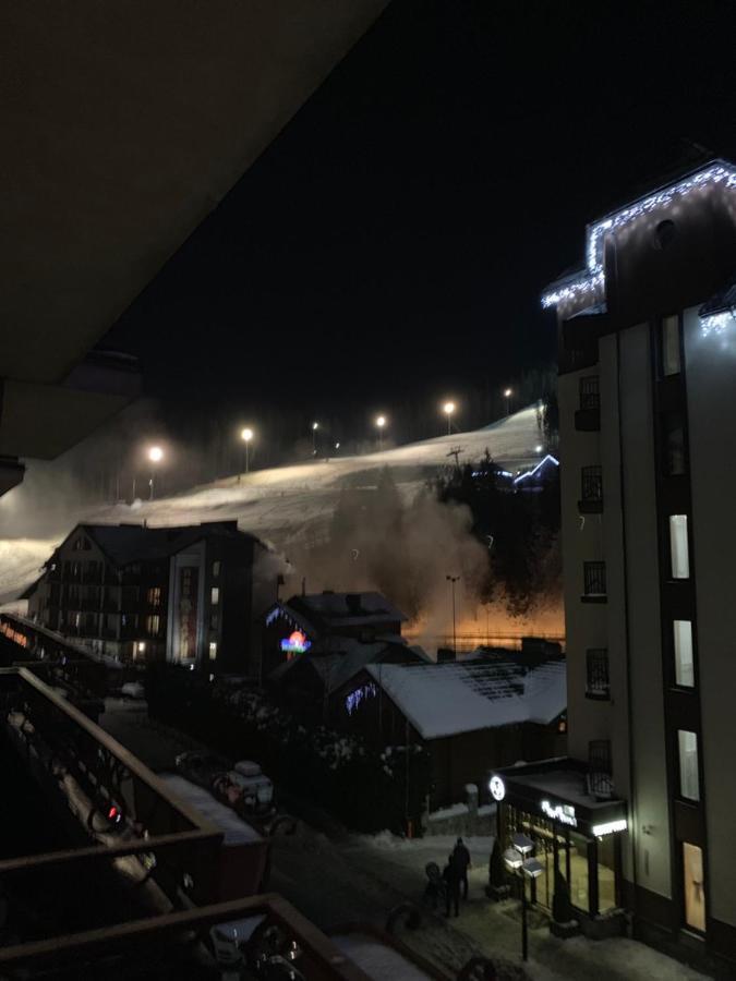 Hotel 100 Metriv Vid Vytyagu Bukovel Esterno foto